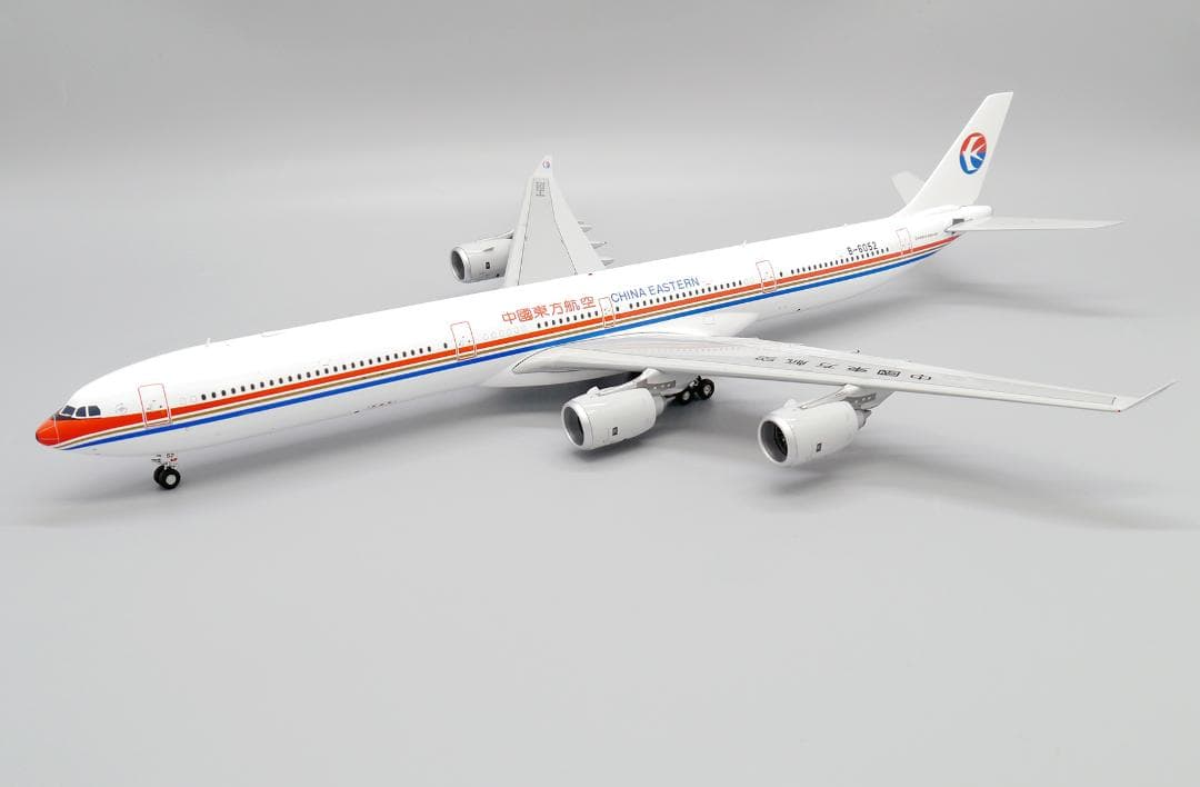 中国東方航空 A340-600 B-6052 1/200