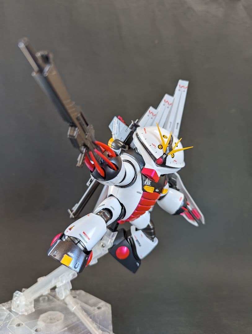 ＨＧ νアッガイ （νガンダム＋アッガイ改修作品）