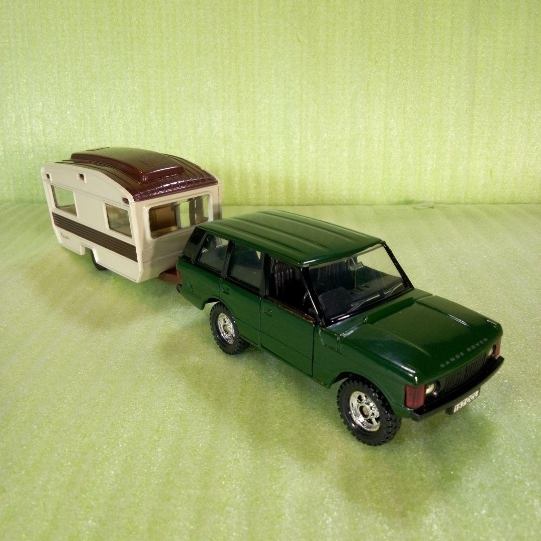 CORGI Collection　RANGE ROVER & CARAVAN