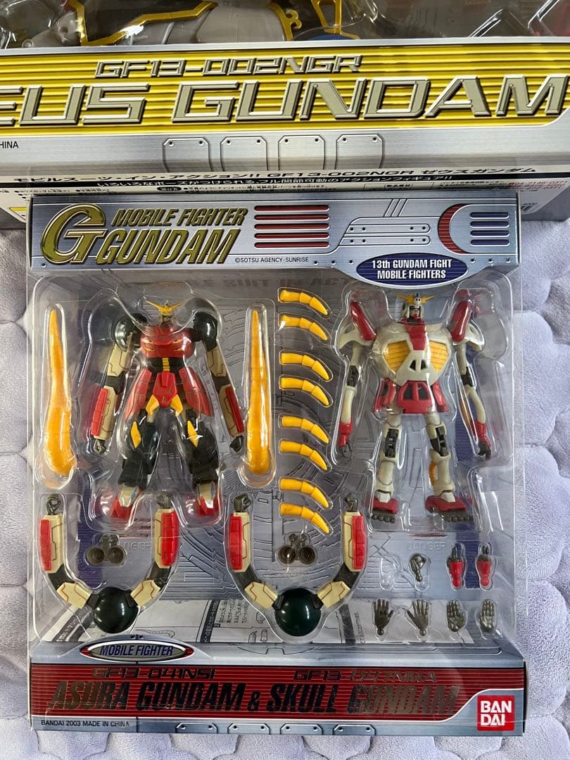 モビルスーツインアクション　ゼウスガンダムとアシュラ＆スカルガンダムのセット