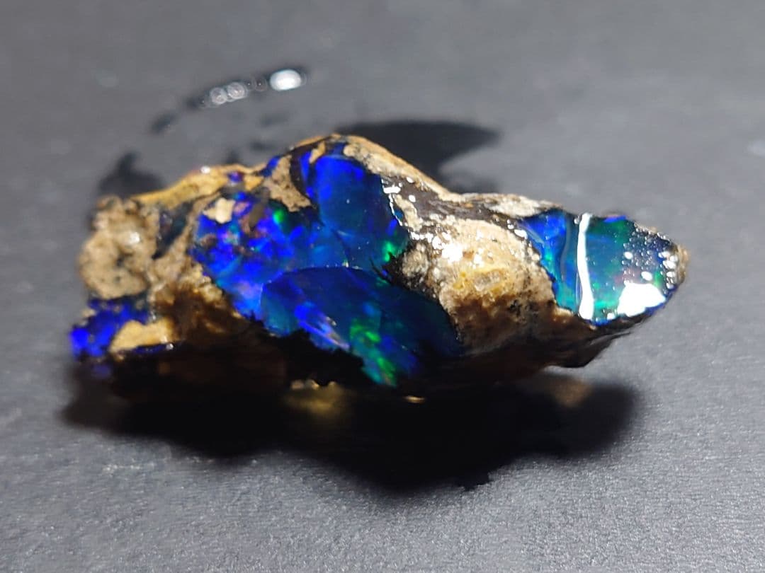 【50CT】エチオピアオパールウェロ産　鉱物標本　原石　プレシャス