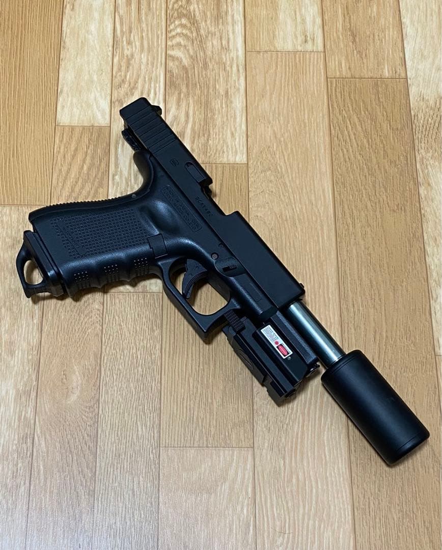 美品 訳有 マルイ グロック19 Gen4★アウターバレル/KM サイレンサー付
