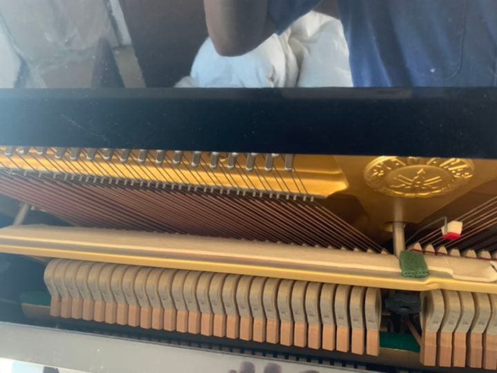 YAMAHA UX ヤマハ　アップライトピアノ