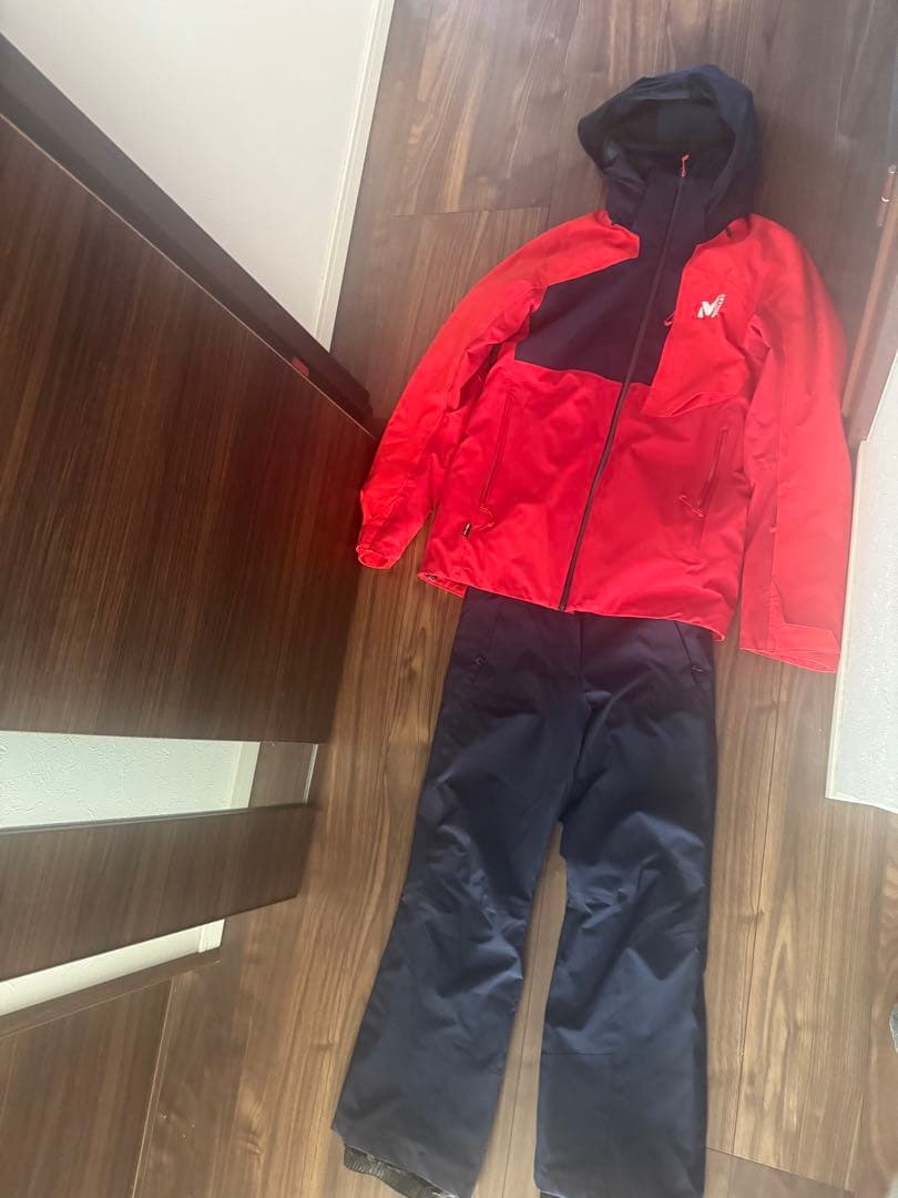 ミレー スキーウェア 上下セット サイズ S 2025年購入品