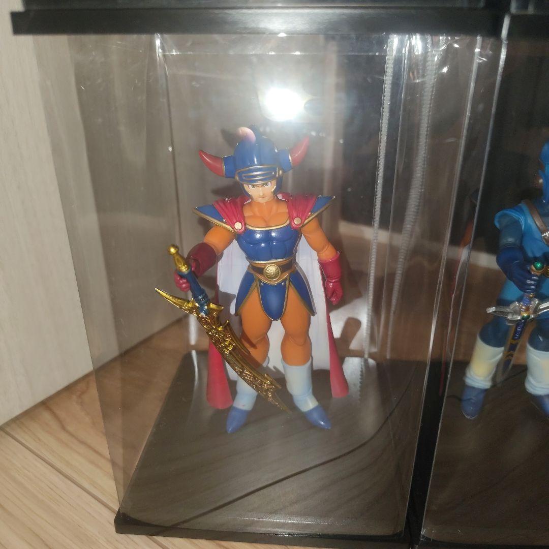 ドラゴンクエスト　ソフビキャラクターズ　勇者　主人公　ロトの剣　ロトの盾