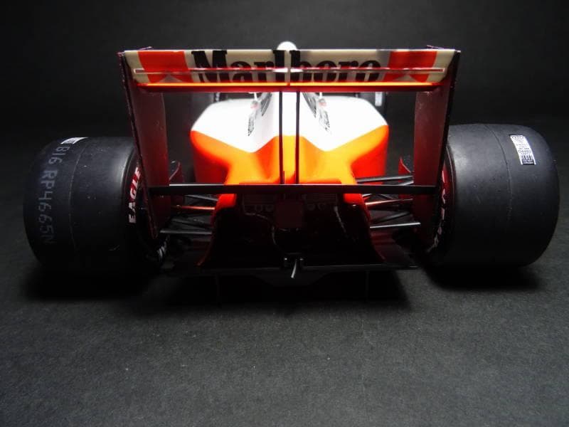 1/12マクラーレンMP4/6完成品