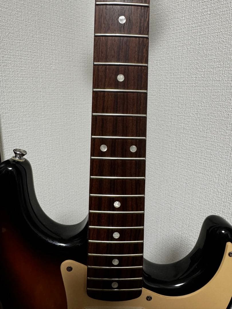 Squier by fenderストラトキャスター サンバースト スクワイヤー