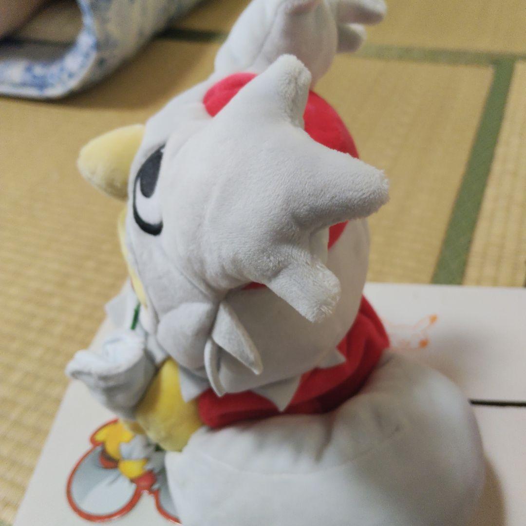ピカチュウ　デリバード　ポンチョぬいぐるみ