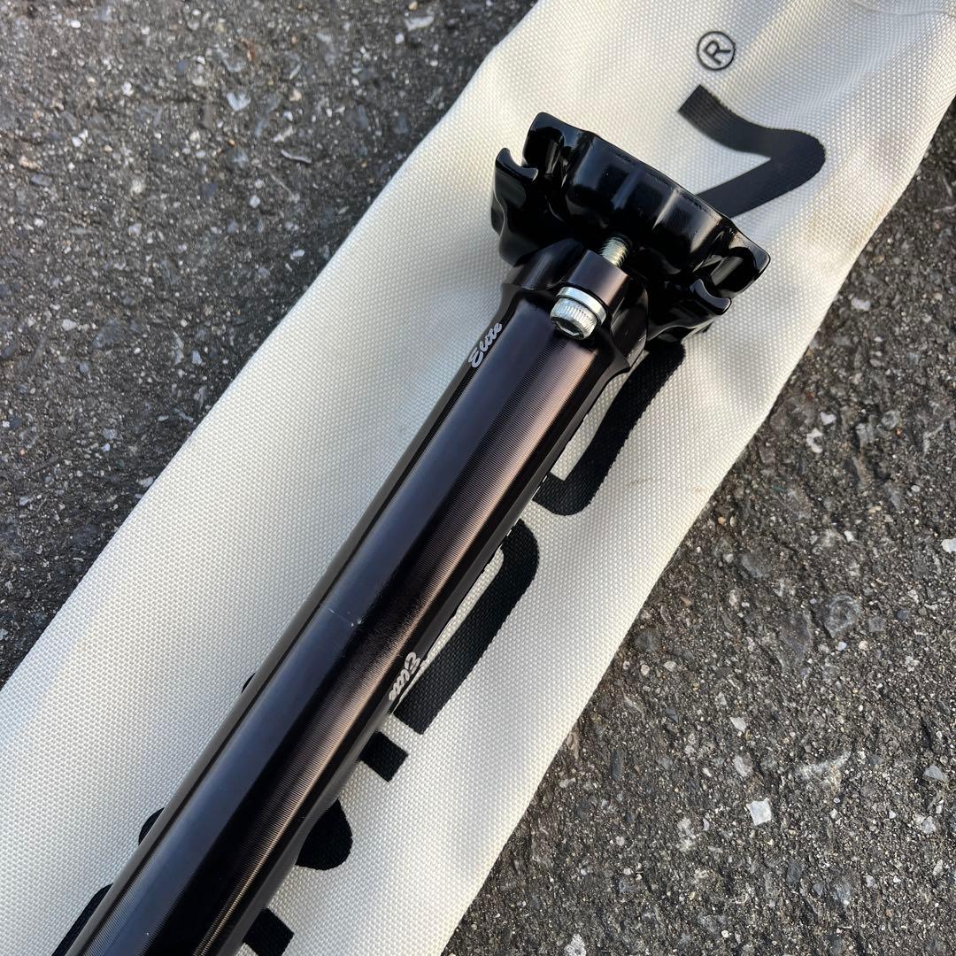 THOMSON eliteシートポスト 27.2mm 330mm ブラック