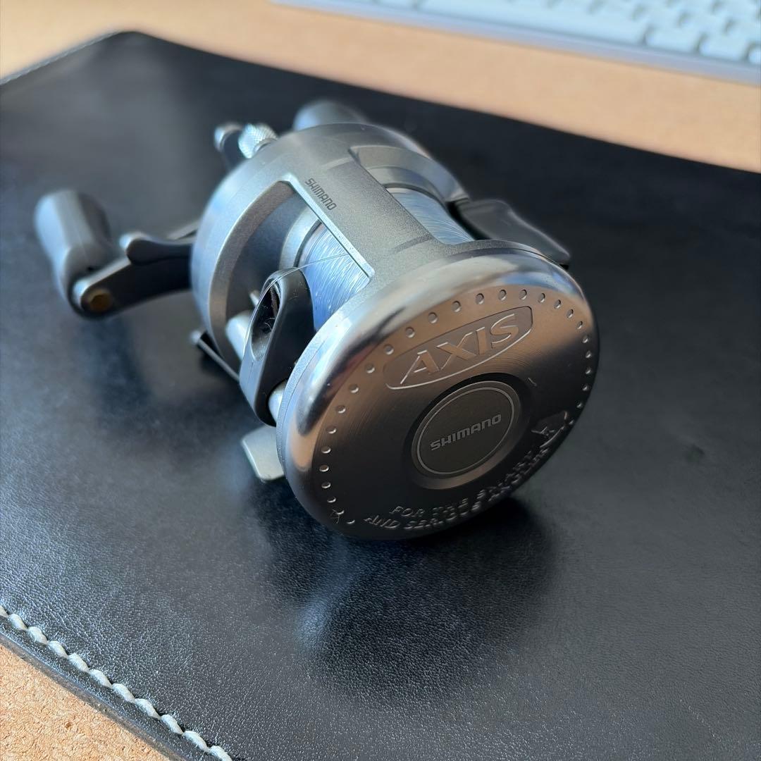 【美品】Shimano AXIS 100 ベイトリール　渓流 バス トラウト