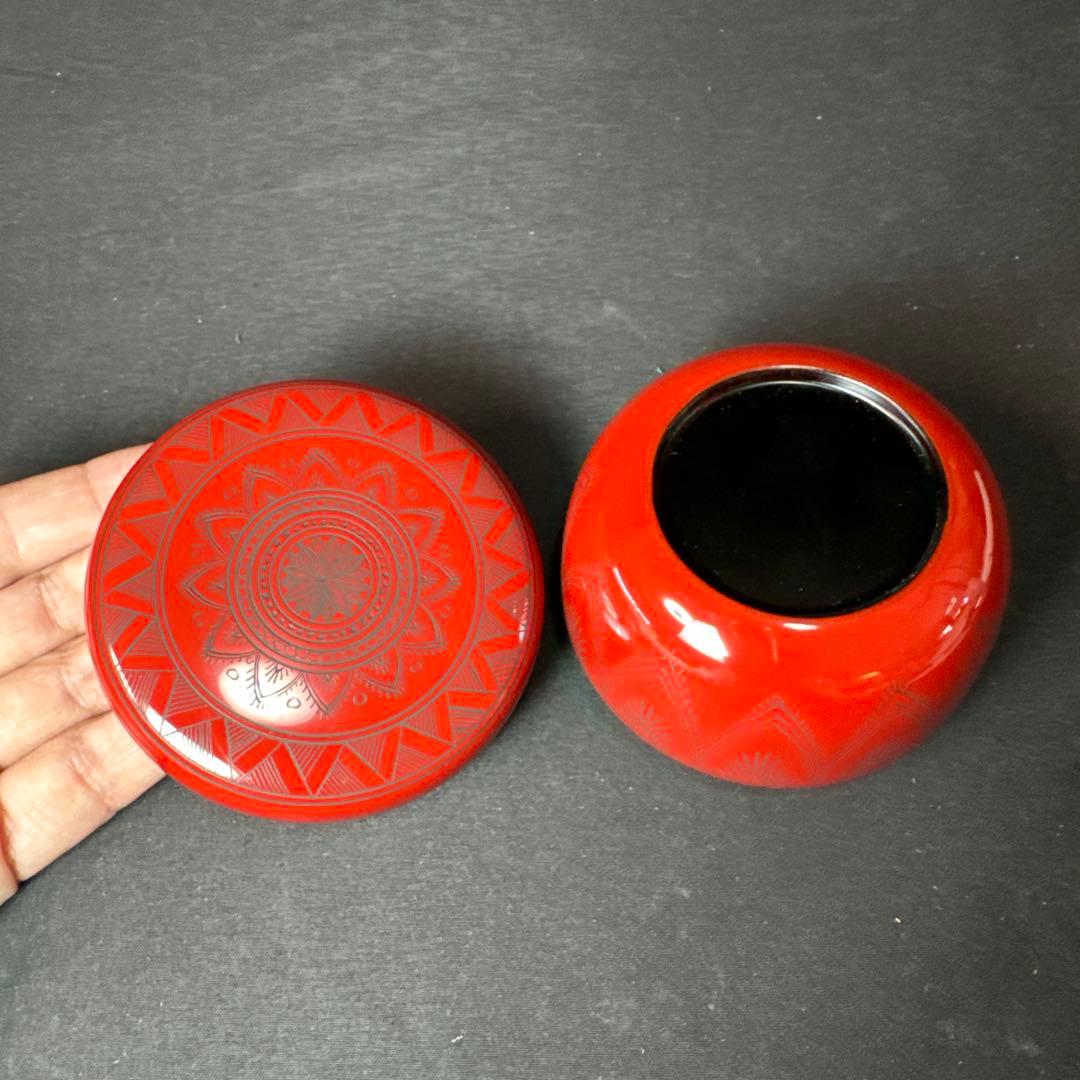 F56 送料無料　棗　キンマ彫沈金　平棗　光峰　木箱　茶道　朱漆塗　工芸品