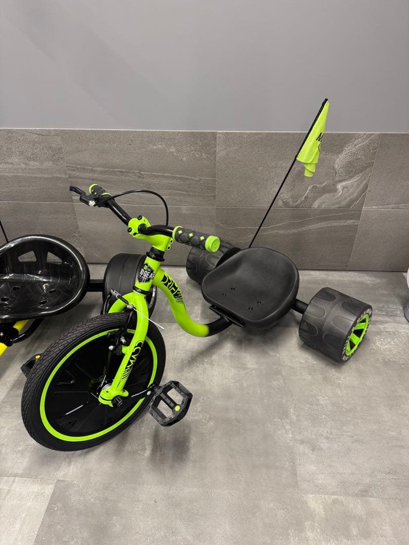 ち*こ様 ドリフトトライク Madd Gear Drift Trike