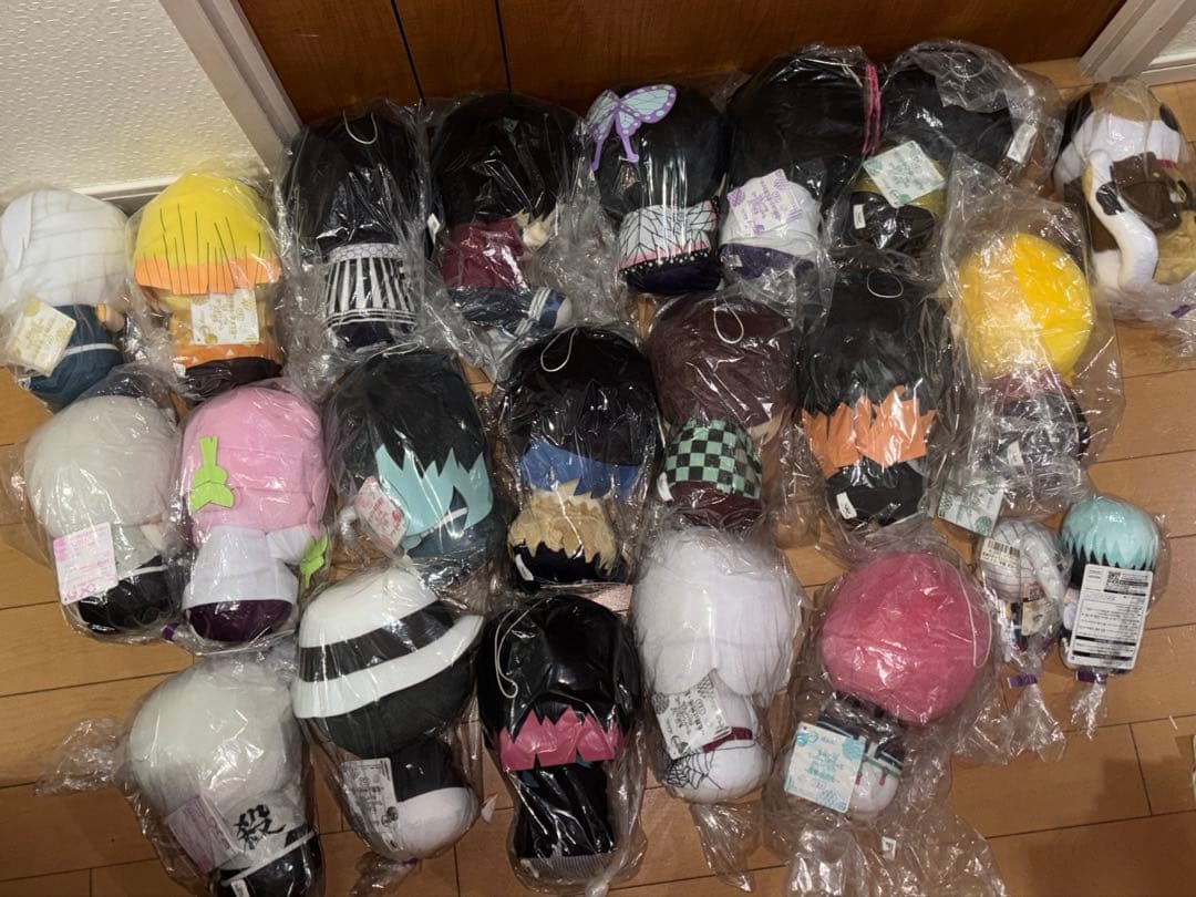 鬼滅の刃ぬいぐるみ　24点　まとめ売り