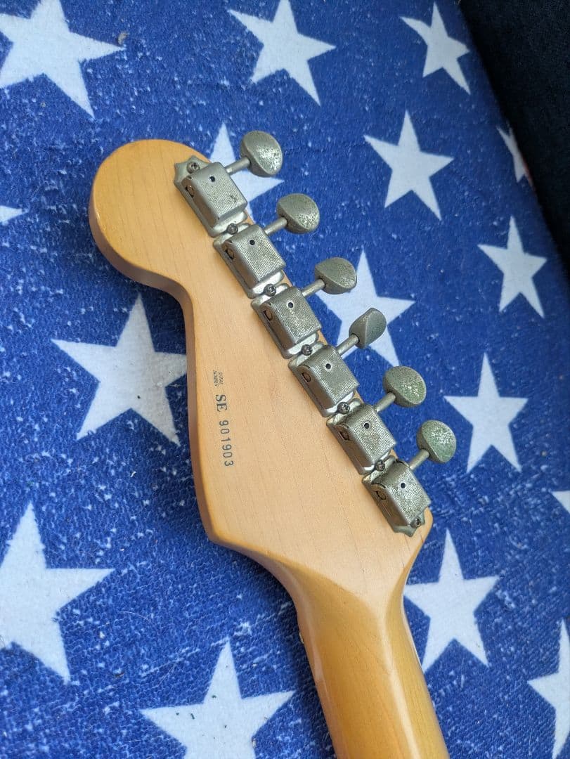 フェンダー USA クラプトンモデル