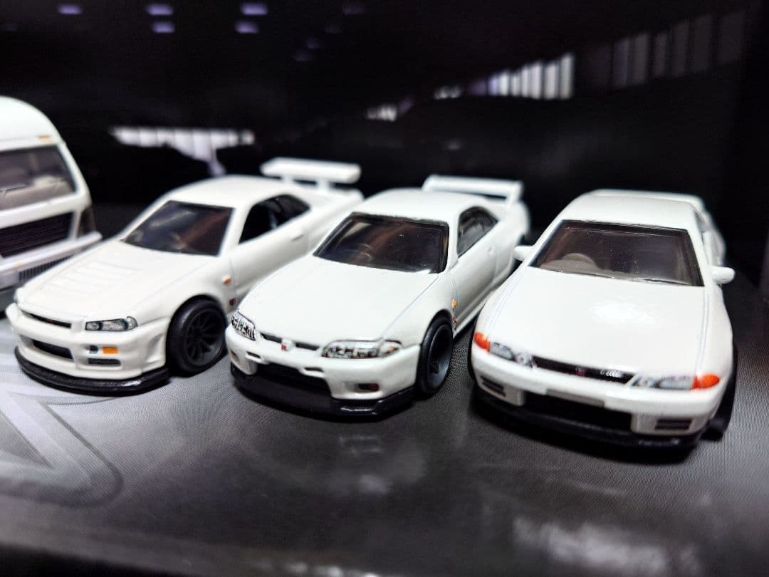 ミニカー Hotwheels PREMIUM Nissan GT-R MINIGT set