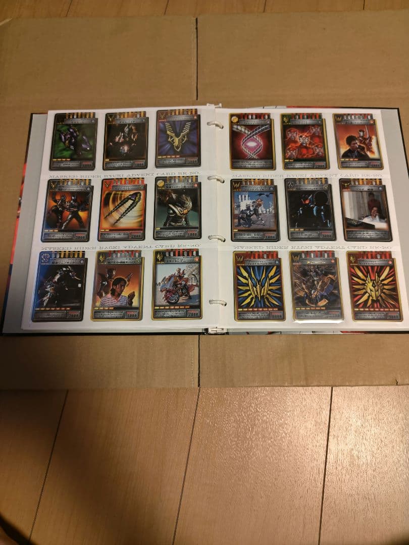 仮面ライダー龍騎 コンプリート カード ファイル アドベントカード　２２６枚