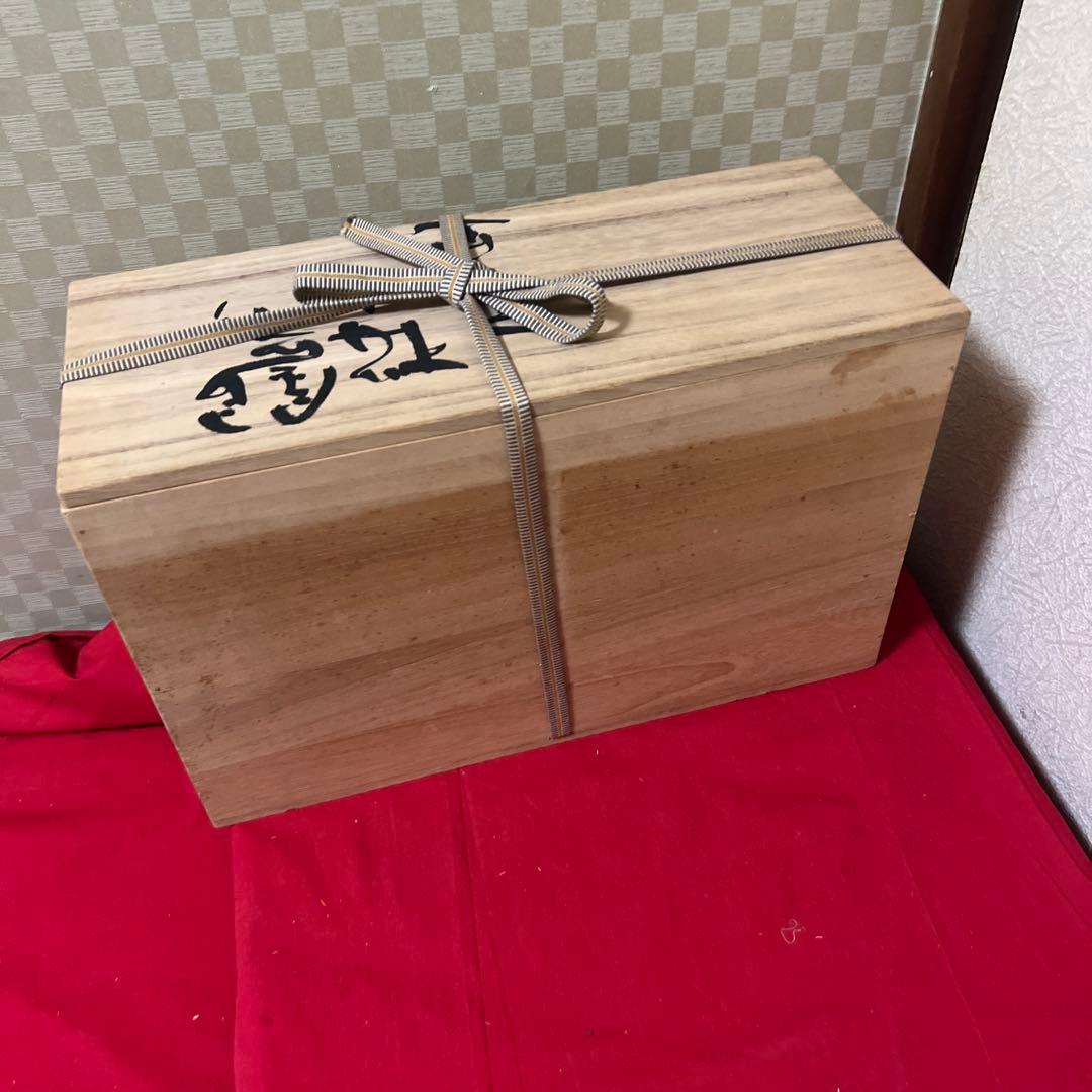 三宅洋司 先生大作　平成15年度陶芸展代表作品　抜絵金銀彩桜紋扁壺　共箱