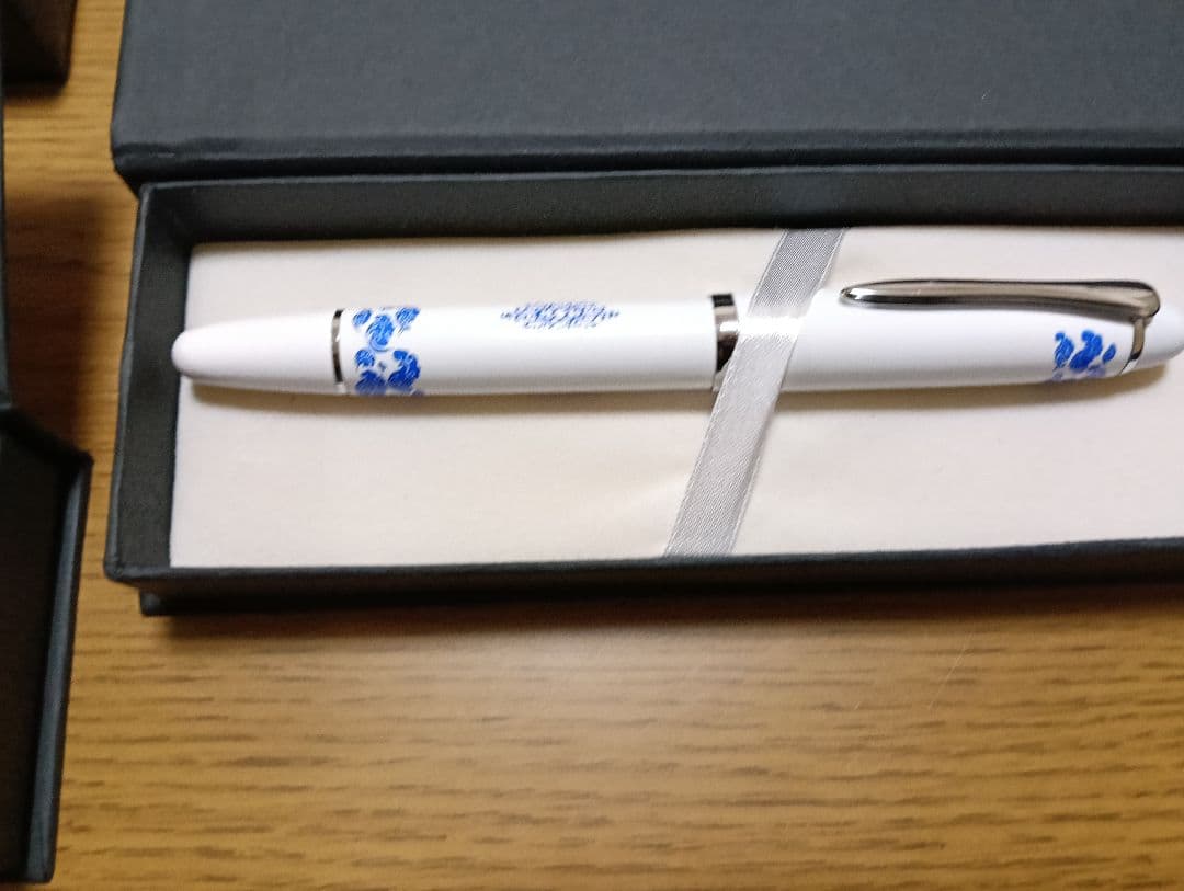 ☆【掘り出し物】☆DUKE 万年筆、CROSSボールペン、他　計 7セット