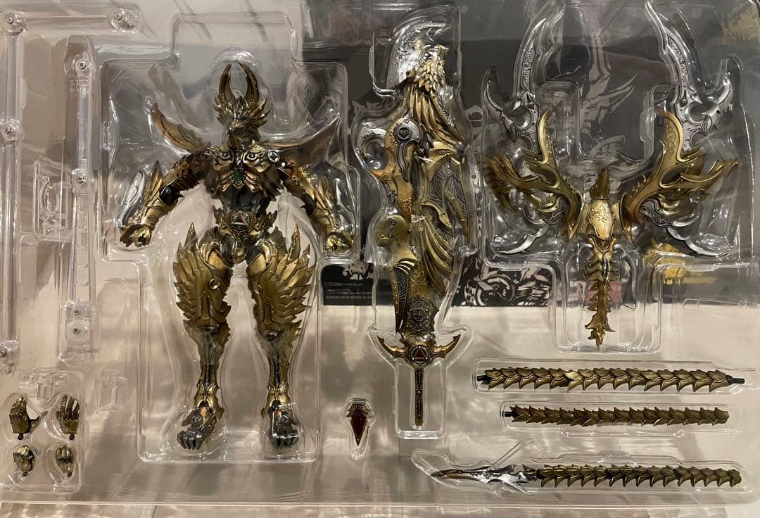 GARO2体とZERO1体合計3体
