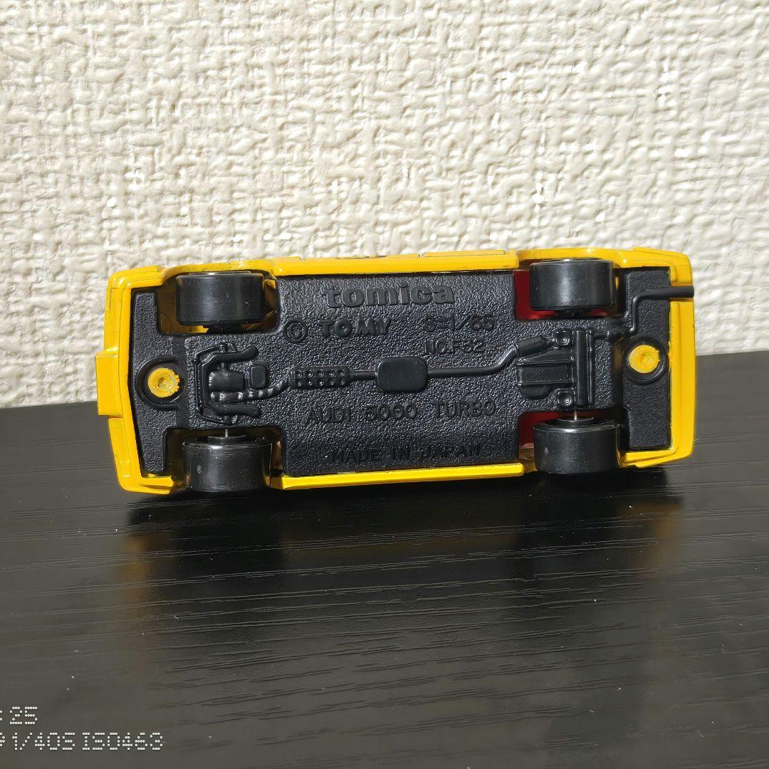 TOMICA　トミカ　アウディ　タクシー　箱付き