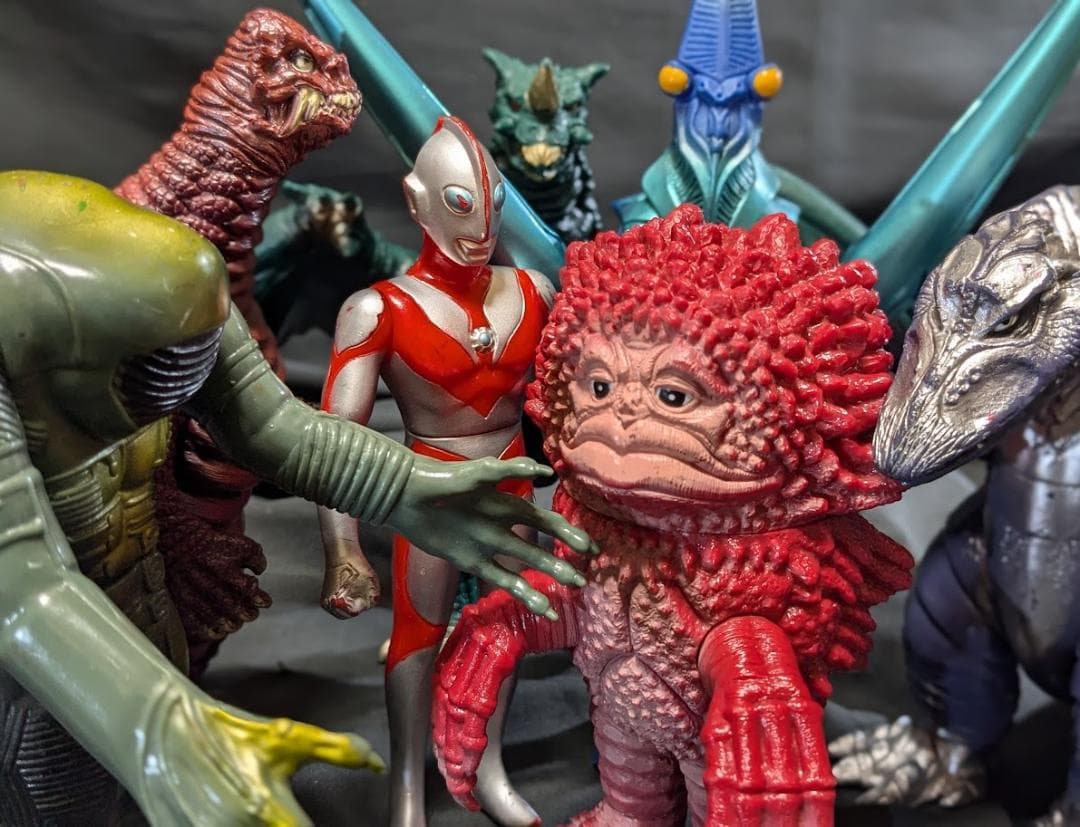 ウルトラマンパワード＆登場怪獣・宇宙人（バンダイ）ソフビフィギュア７体セット
