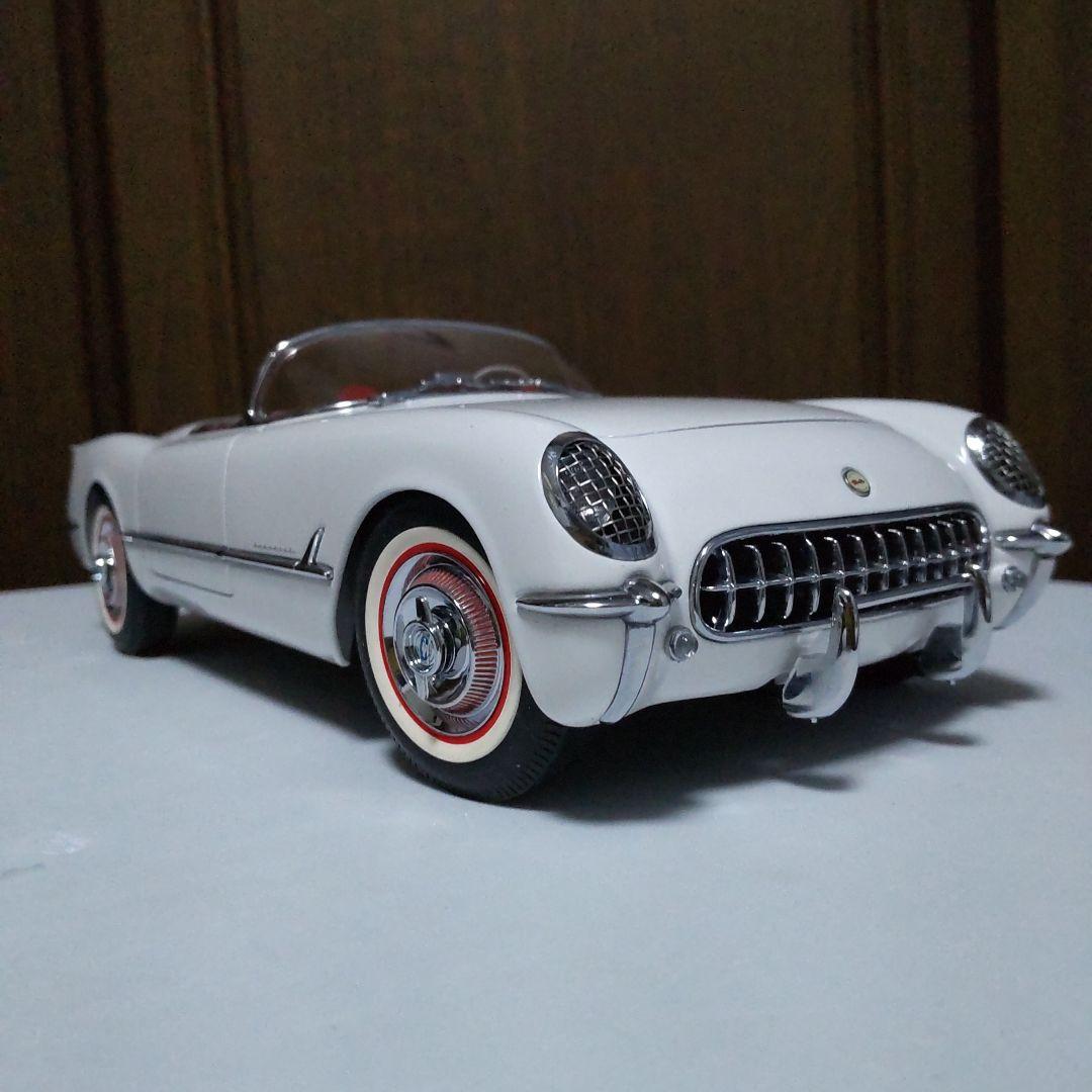 シボレー コルベット 1953 ホワイト 1/18 オートアート