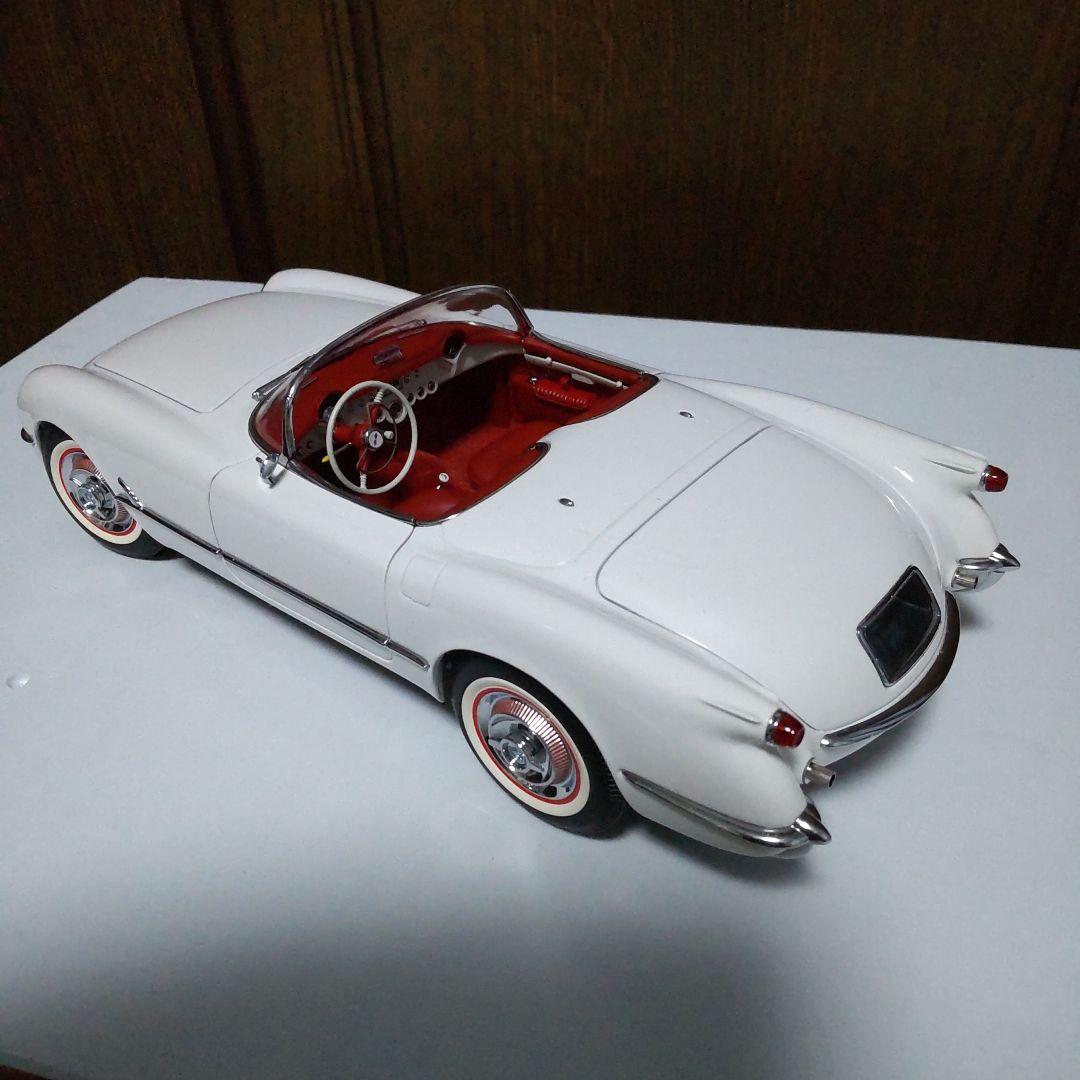 シボレー コルベット 1953 ホワイト 1/18 オートアート