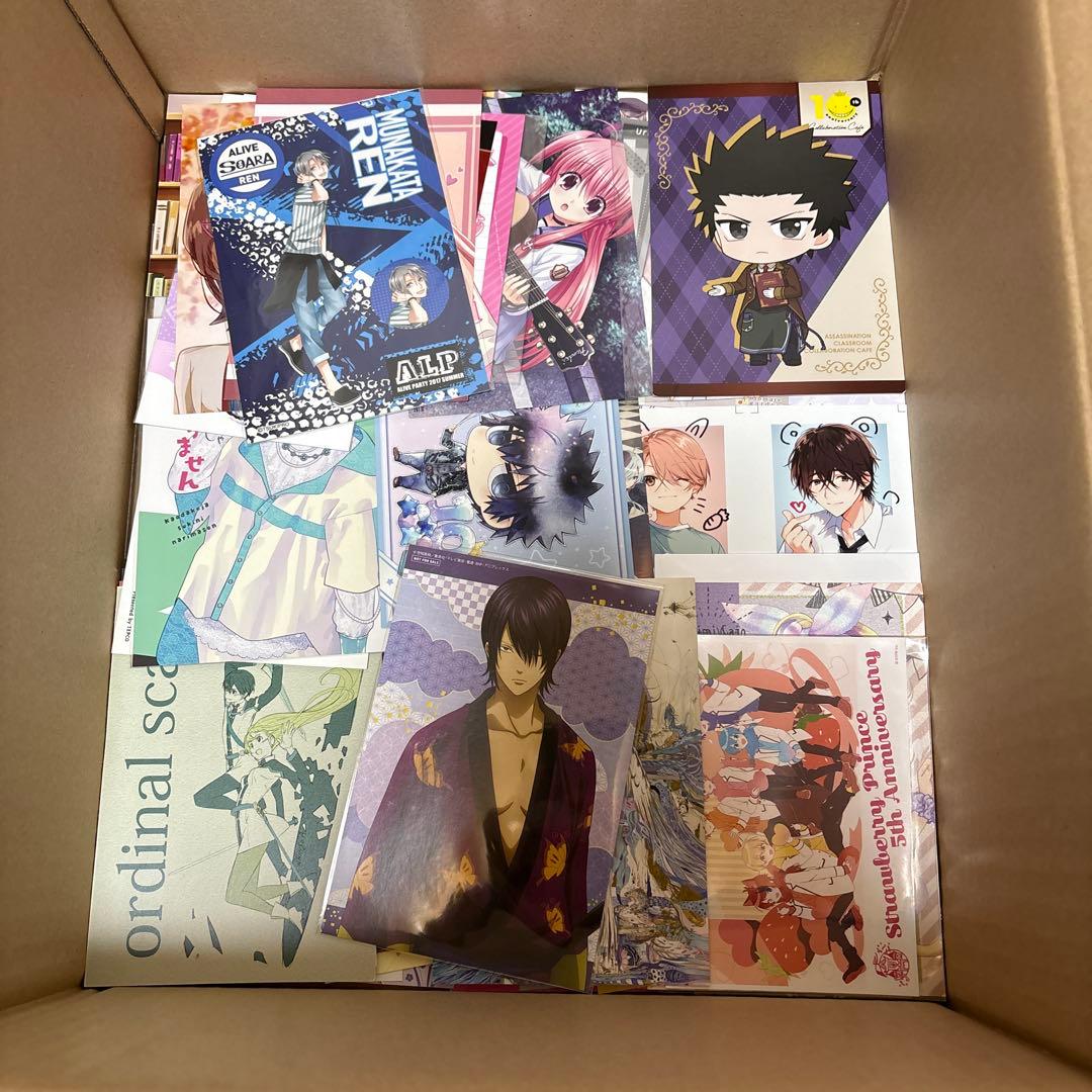 アニメグッズ 大量 まとめ売り 700点以上 ノンジャンル 紙類