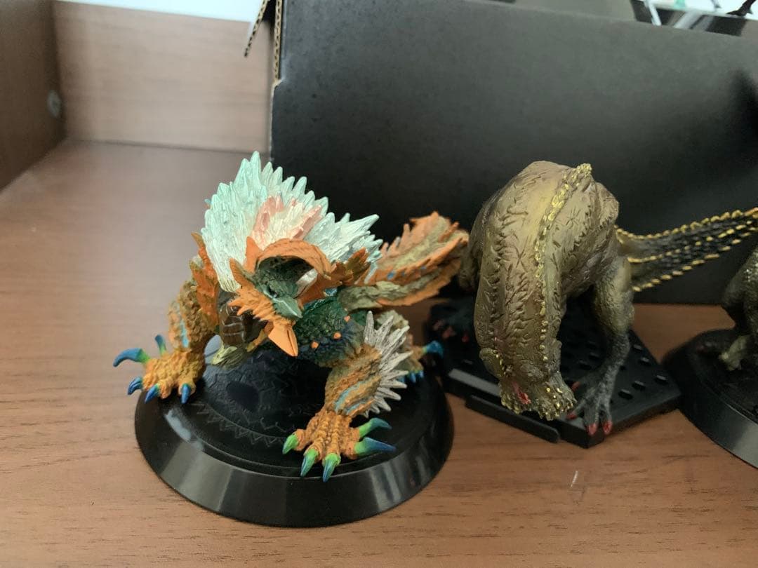 モンハン、モンスターハンター、フィギュア、リオレウス、イビルジョー、まとめ売り
