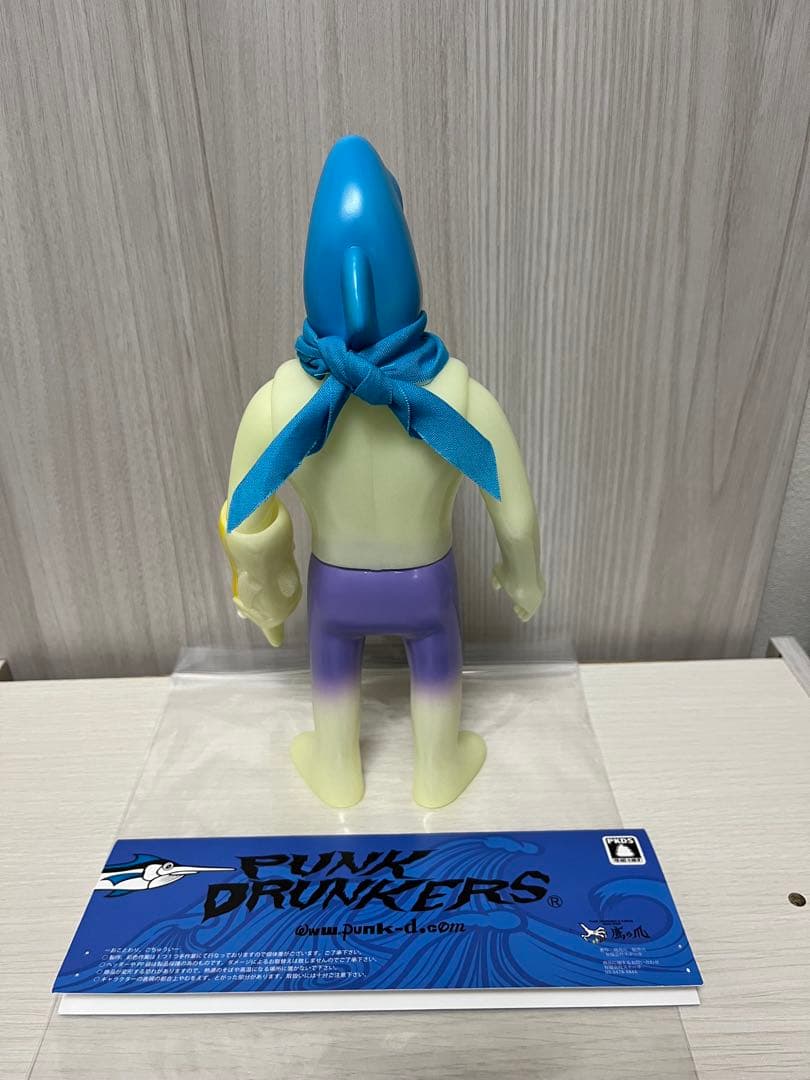 鮫人 パンクドランカーズ 蓄光 GID PUNKDRUNKERS ソフビ