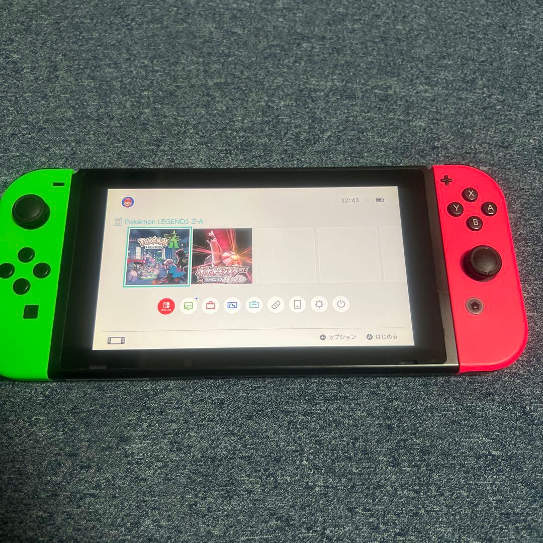 ニンテンドーSwitch 本体 + ドック+ACアダプター+ホリコントローラー