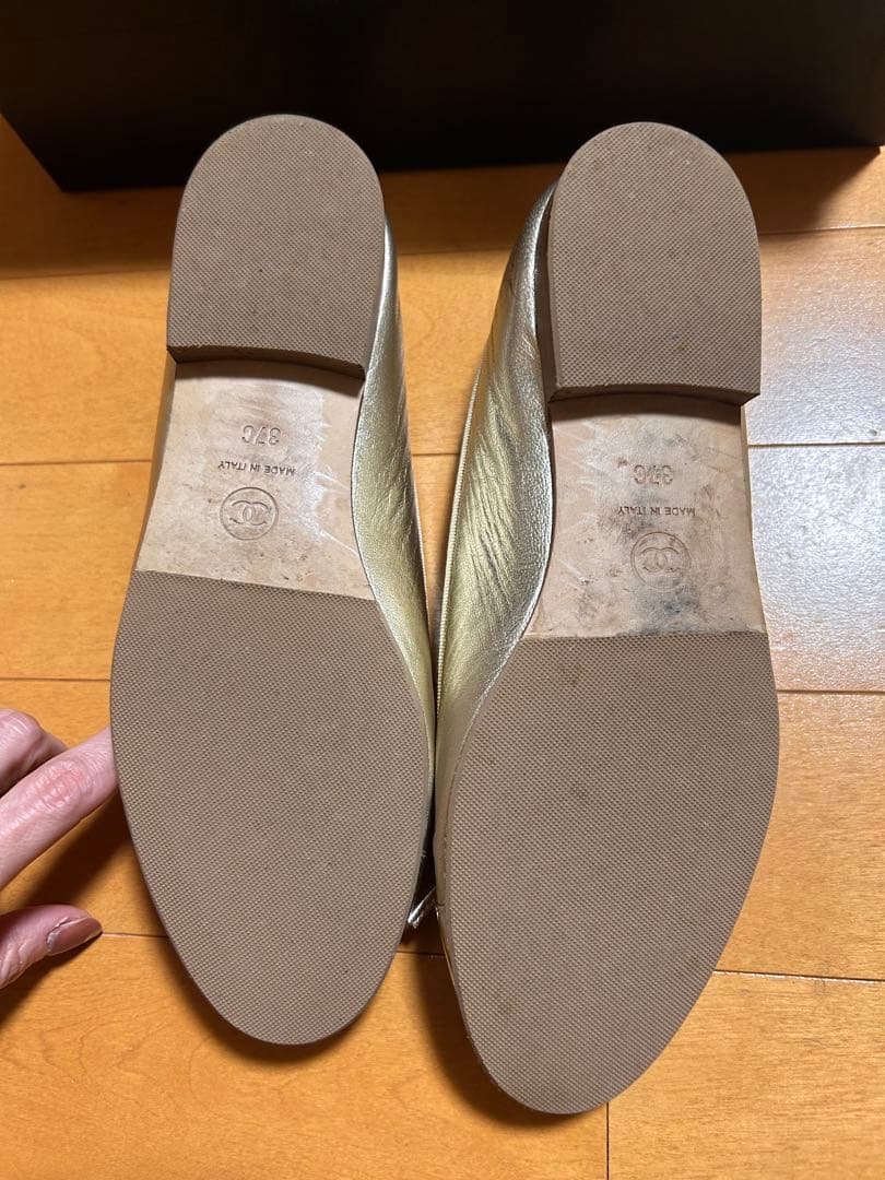 シャネル　バレリーナ　ゴールド　バレエシューズ　37C