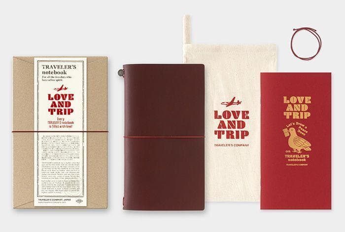 (即日発送) トラベラーズノート レギュラーサイズ LOVE AND TRIP