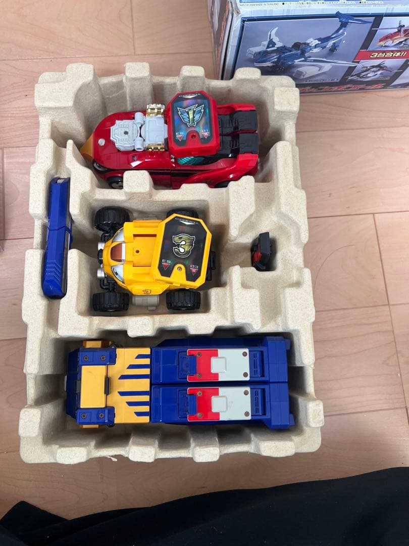 炎神戦隊ゴーオンジャー　合体ロボシリーズ