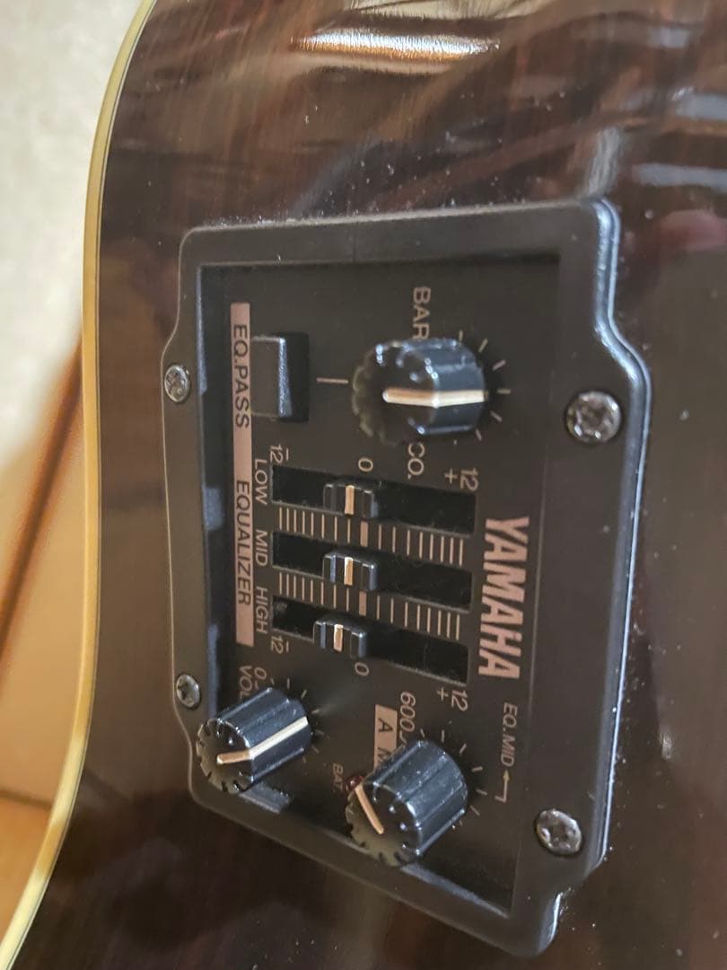 アコースティックギター Yamaha LL33J