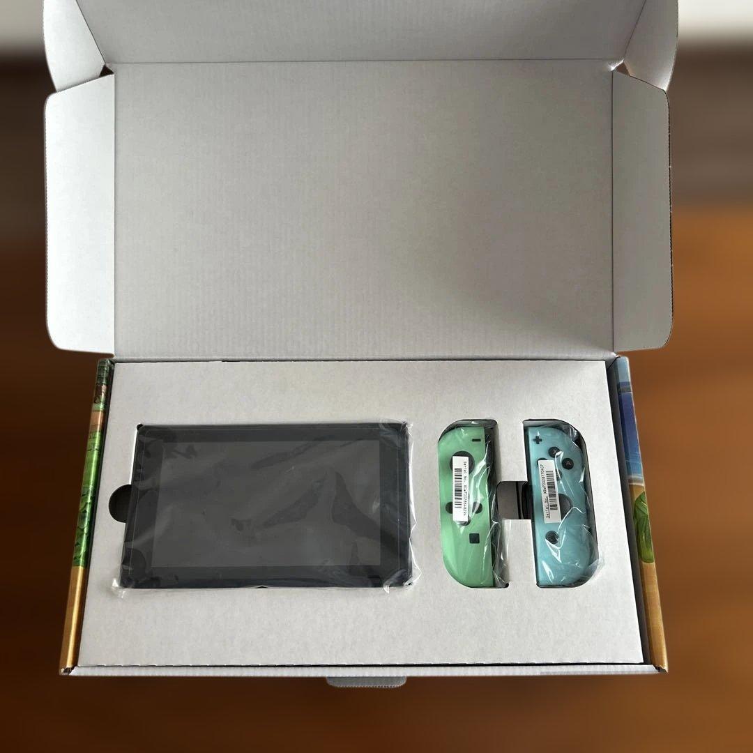 送料込・美品　Nintendo Switch あつまれ どうぶつの森エディション