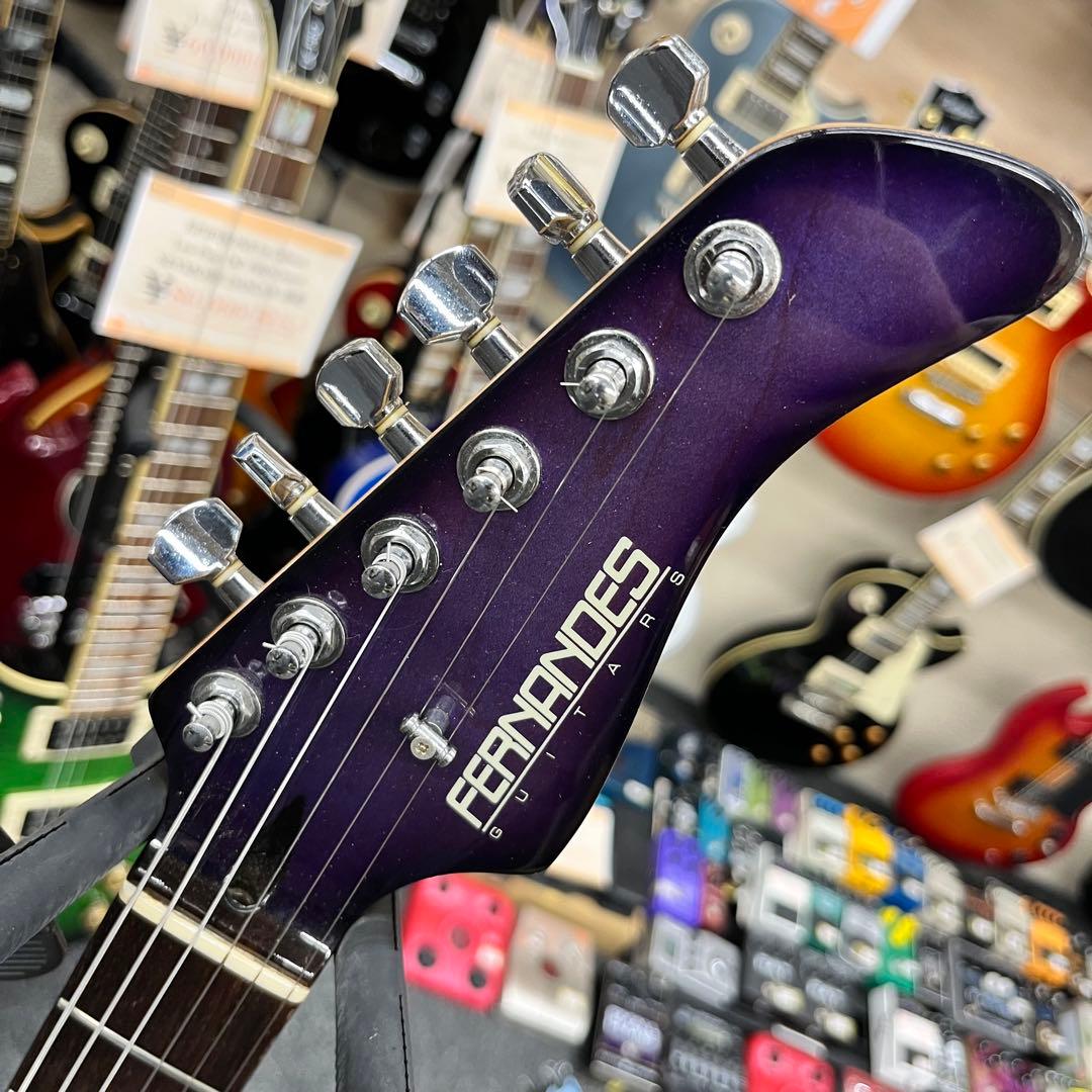 【10912】 FERNANDES ARS-650 ストラトキャスタータイプ 紫