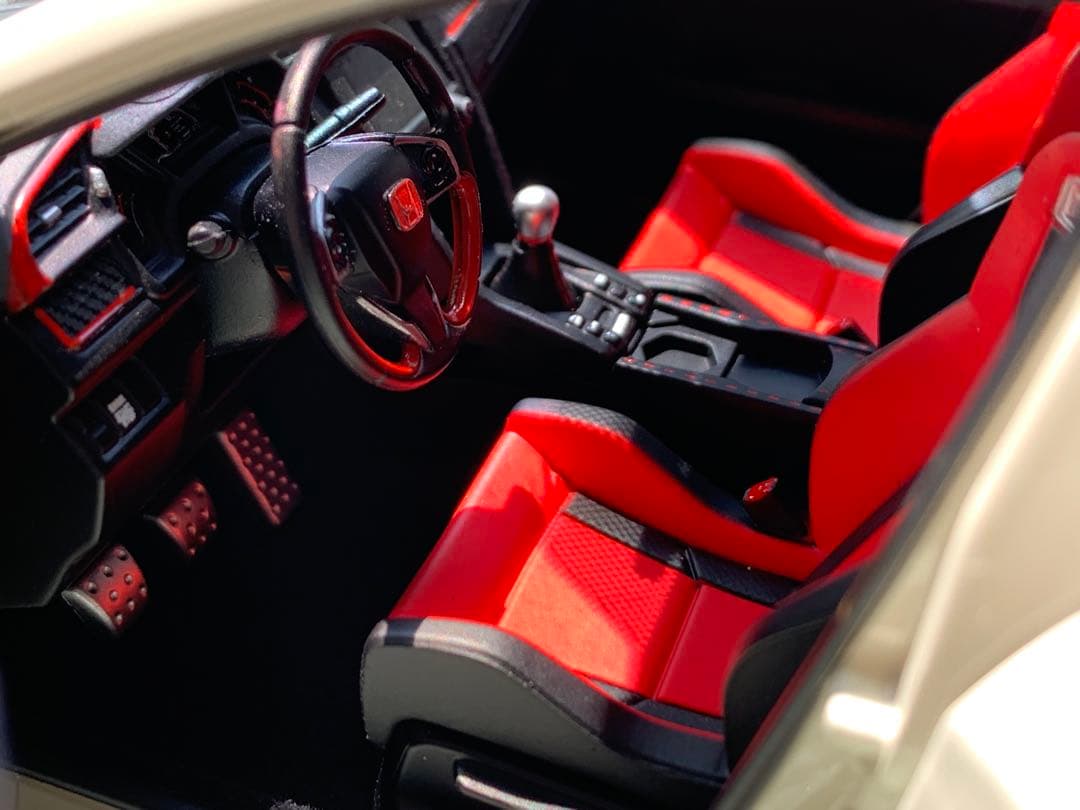 Honda Civic Type R 1/18 ミニカー LCD MODELS