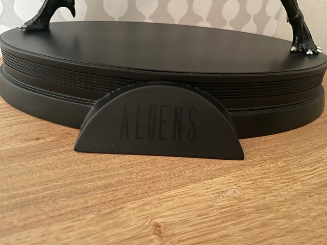エイリアンクイーン ALIENQUEEN パリセイズpalisades 引取限定