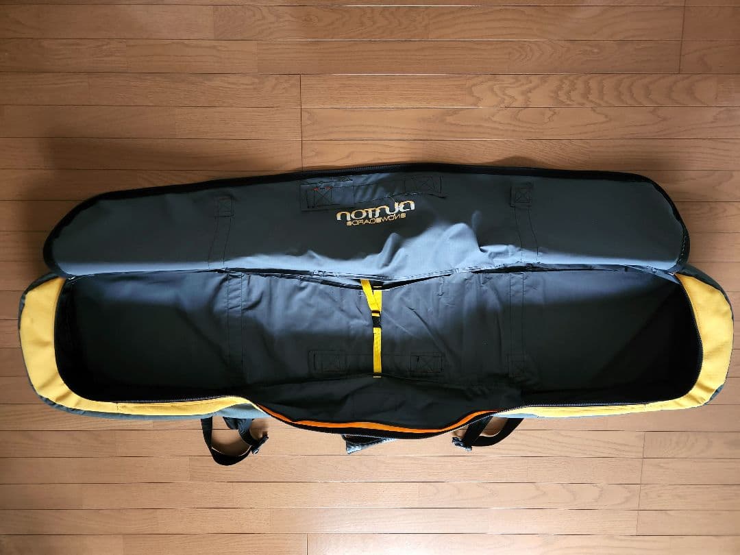 Burton スノーボードバッグ