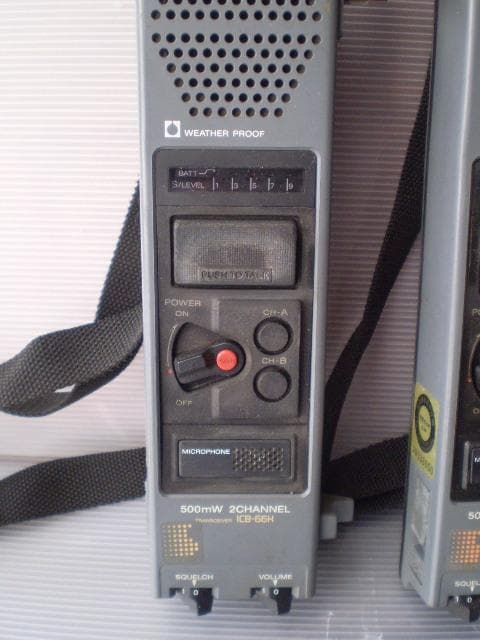 Sony ソニー　トランシーバー　２台　ビンテージ　昭和レトロモダン　ジャンク。
