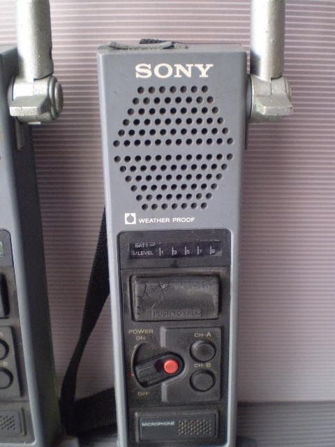 Sony ソニー　トランシーバー　２台　ビンテージ　昭和レトロモダン　ジャンク。
