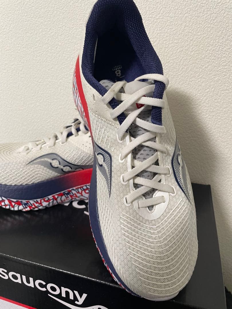 【saucony】 KINVARA PRO 26.5cm