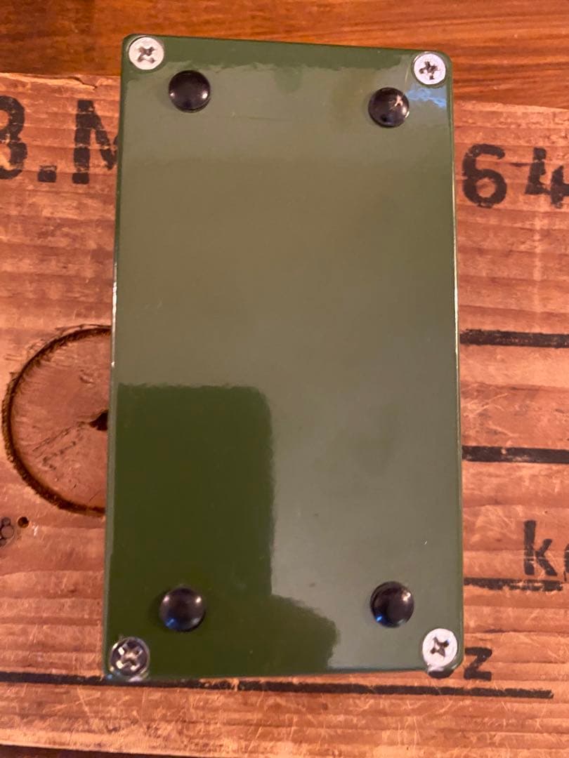 ギター Wren and Cuff TallFont Russian BIG MUFF