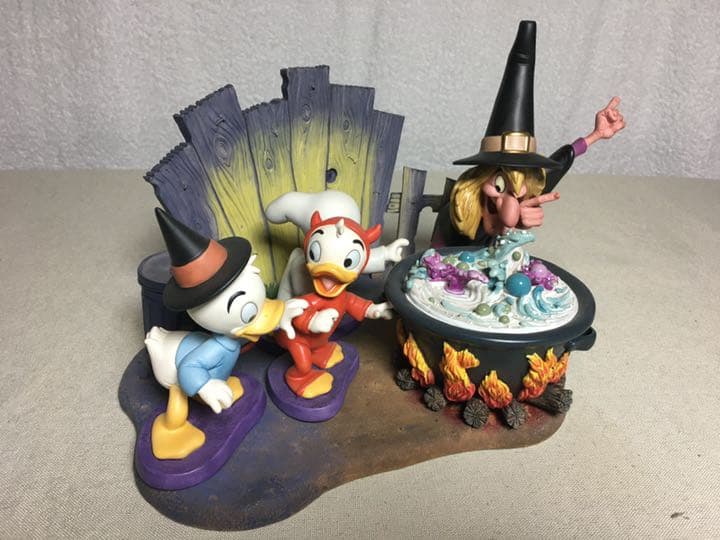 wdcc trick or treat! 6点セット ヒューイドゥーイルーイ魔女
