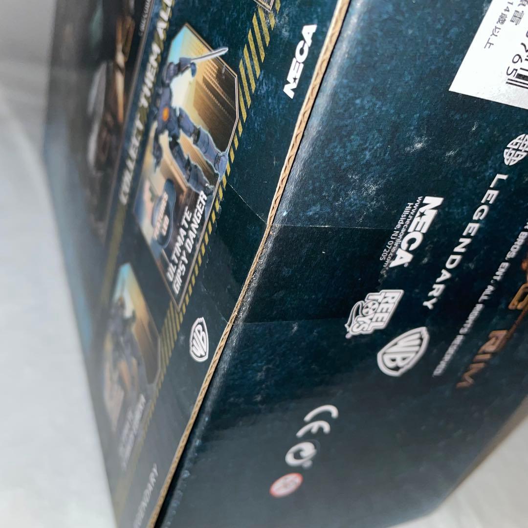 未開封 NECA PACIFIC RIM KAIJU MUTAVORE