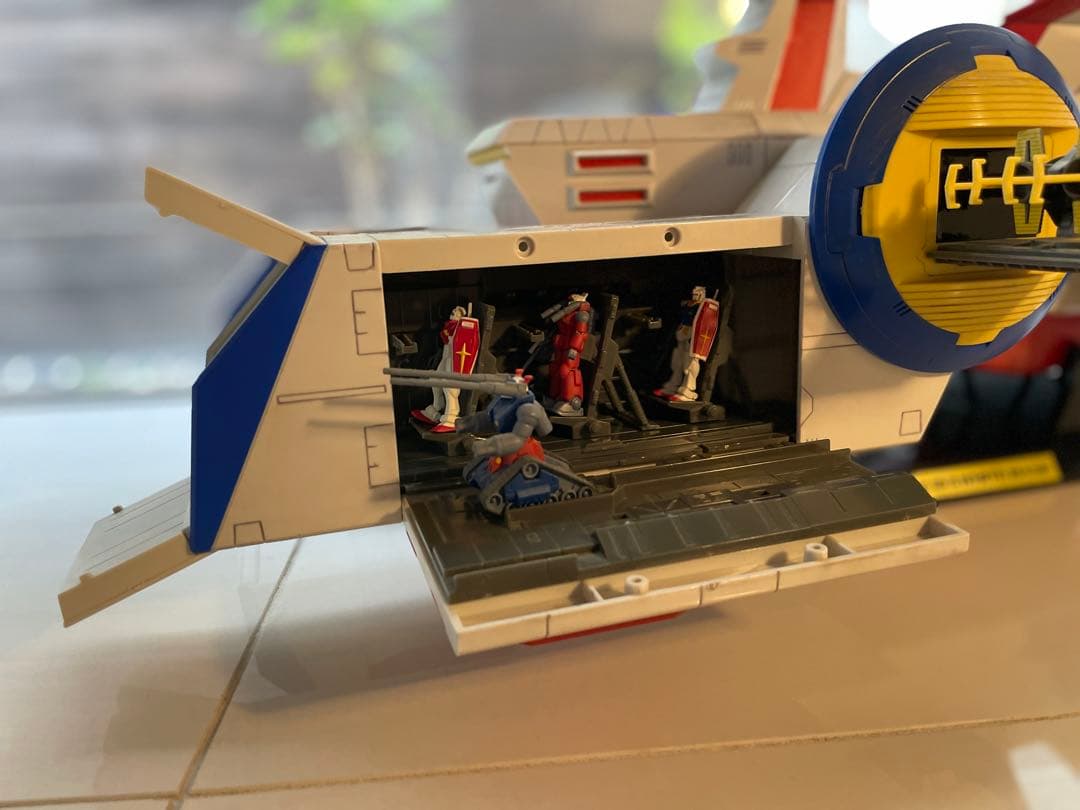 ガンダムコレクション1/400 ホワイトベース、モビルスーツ142体セット売り