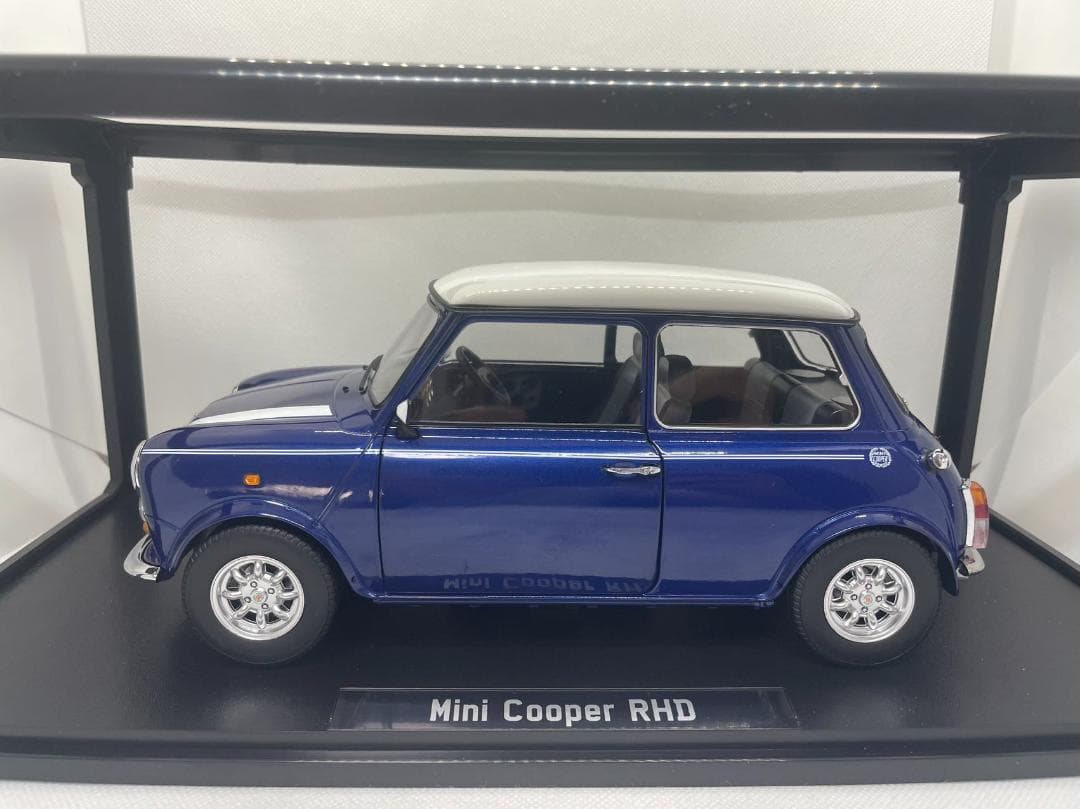 305-048 KK 1/12 ミニ クーパー RHD ブルー×ホワイト