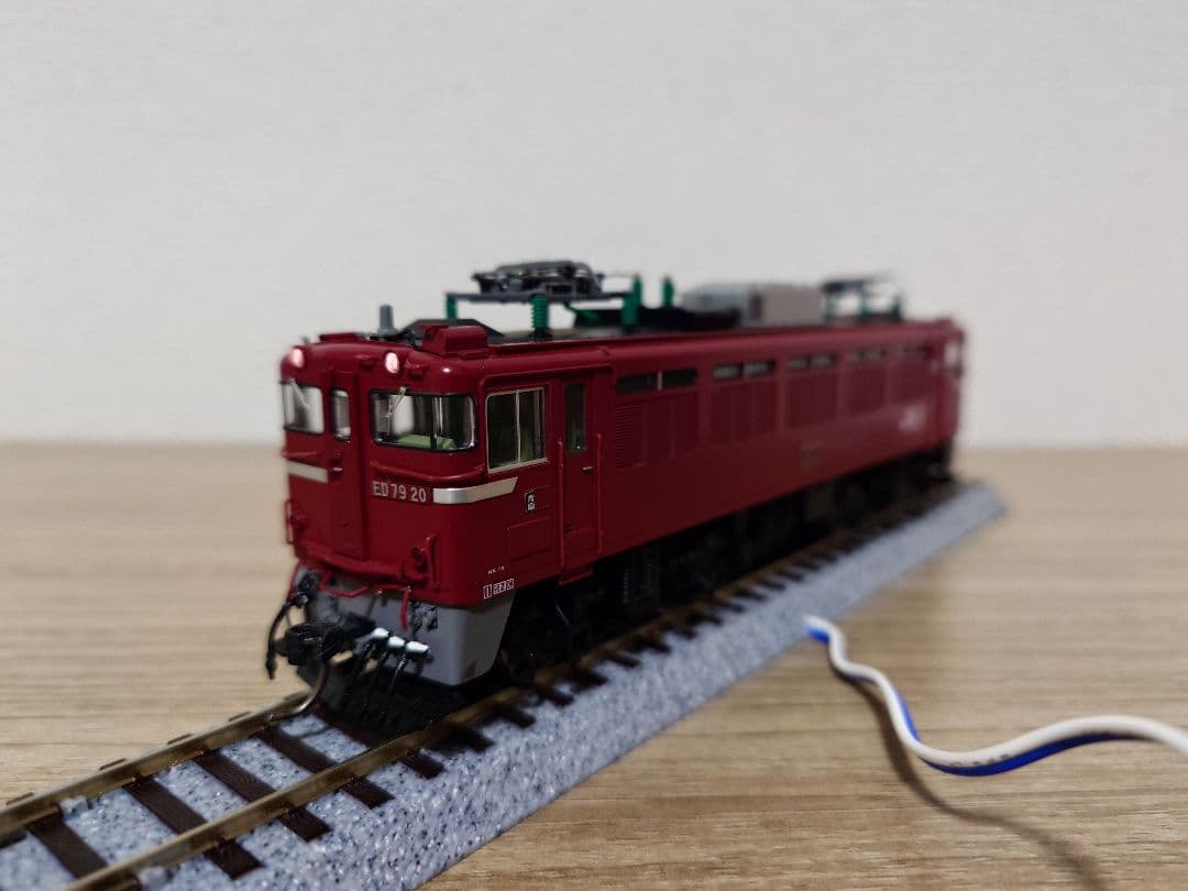 TOMIX HO-146 JR ED79-0形 シングルアームパンタグラフ搭載車