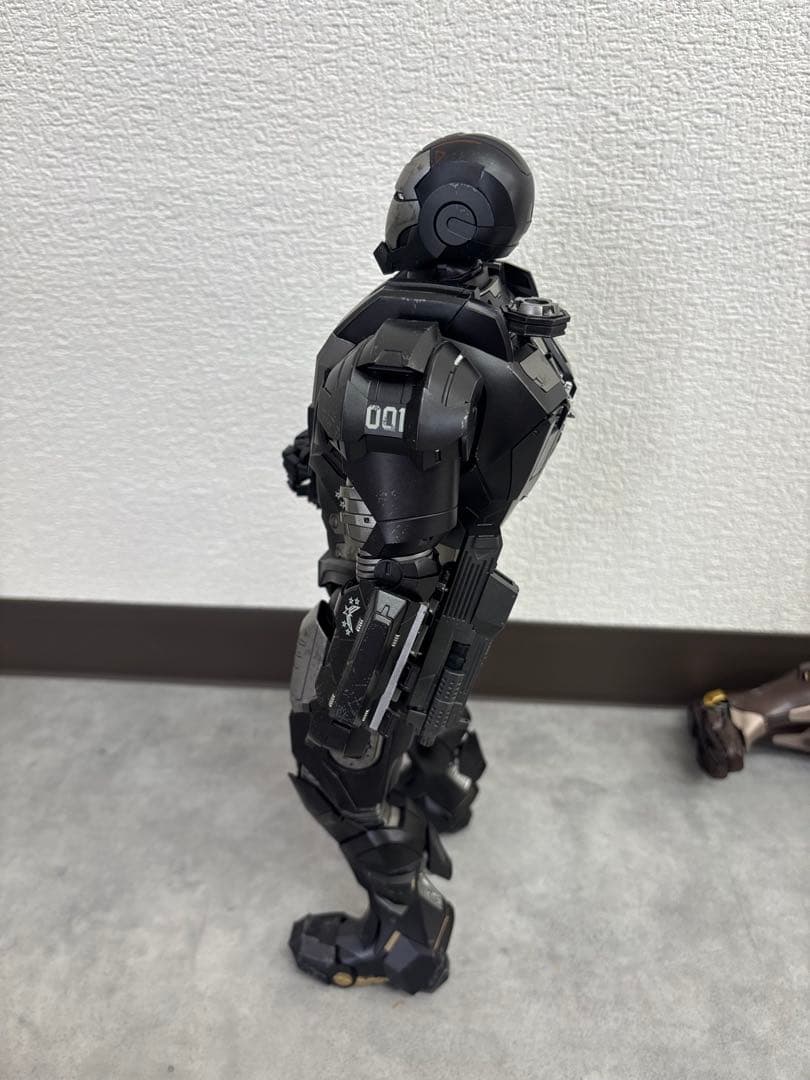 【Hot Toys】アイアンマン＆ウォーマシン 2体セット 約30cm